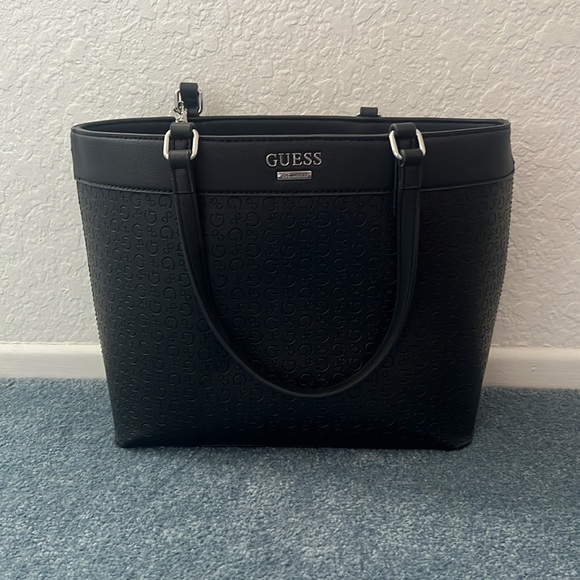 NWOT Guess Black Handbag - Picture 9 of 10